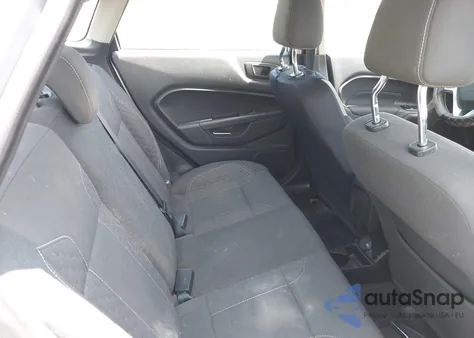 2019 Ford Fiesta Se z USA, uszkodzony, nr VIN 3FADP4BJ0KM133096